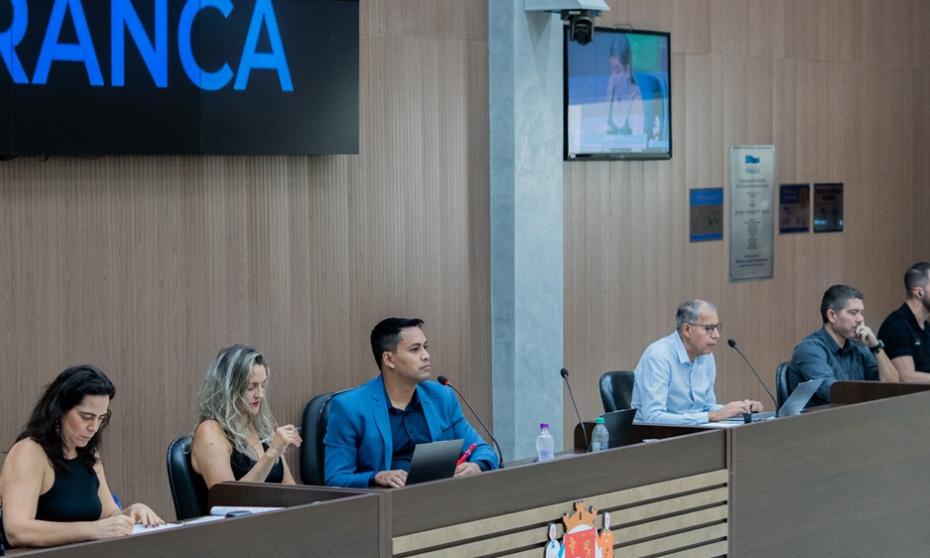 Em urgência, Câmara aprova Audiências Públicas para debater sobre Atividade Delegada e Centros Comunitários