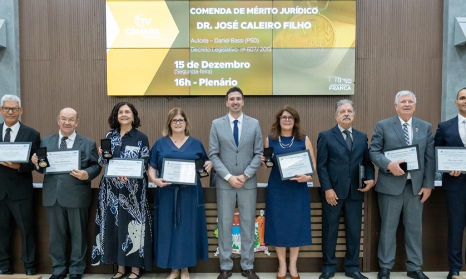 Câmara reconhece destaques do meio jurídico com Comenda Dr. José Caleiro Filho