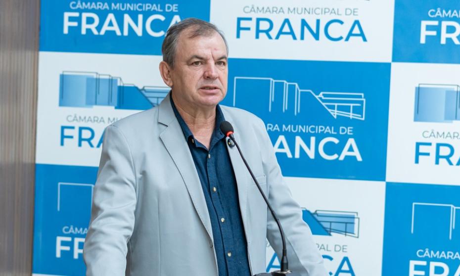 Pelizaro defende reestruturação do Ministério do Trabalho e critica atraso nas obras da Praça Central