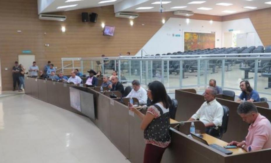 Vereadores acompanham a 7ª Sessão Ordinária da Câmara Municipal de Franca